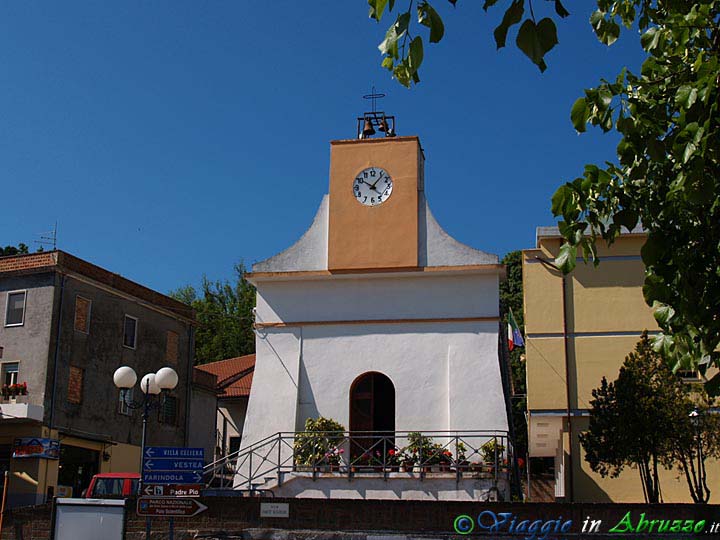 02-P5167471+.jpg - 02-P5167471+.jpg - La piccola chiesa di S. Rocco.